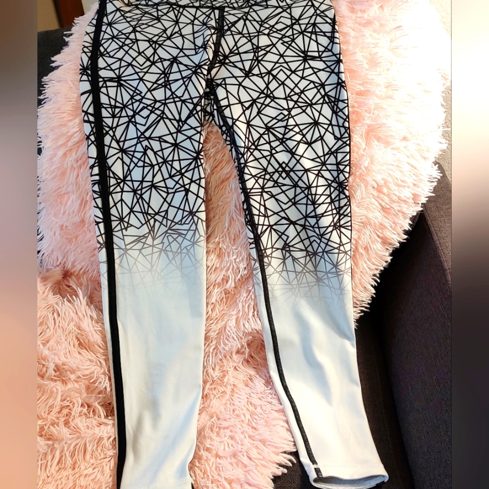 Wear It To Heart medium leggings and 2 sports bras large